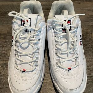 Fila disrupter 2 size 9, like new